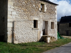 VILLAINES LES ROCHERS