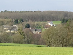 VILLAINES LES ROCHERS